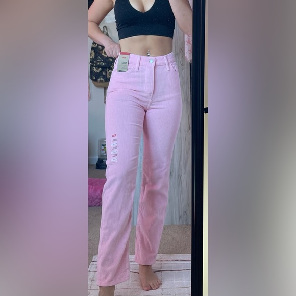 Levi's Denim - NWT Levi’s Orchid Corduroy Wedgie Straight